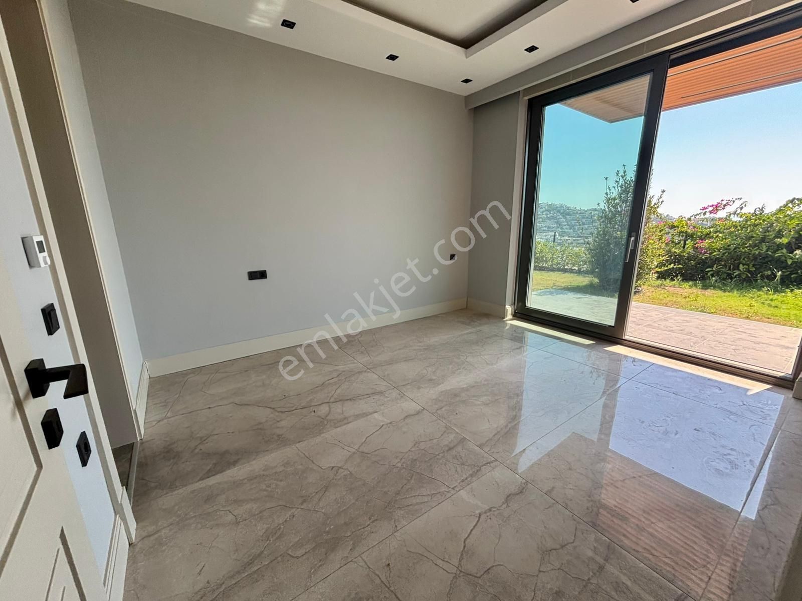 Yalıkavak Geriş' Te Deniz Manzaralı Özel Havuzlu Satılık Villa - Görsel 28