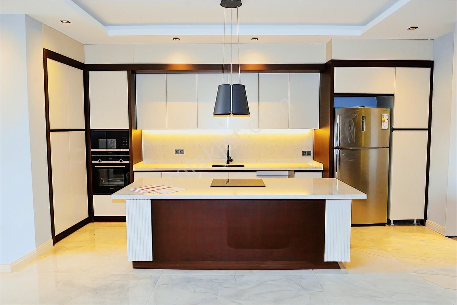 Yalıkavak Geriş' Te Deniz Manzaralı Özel Havuzlu Satılık Villa - Görsel 9