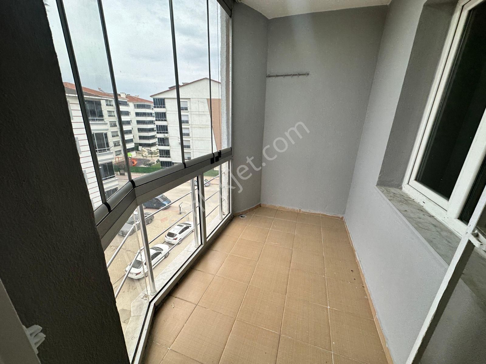 Emiryapi Gayrimenkuldan Yatırımlık Daire - Görsel 3