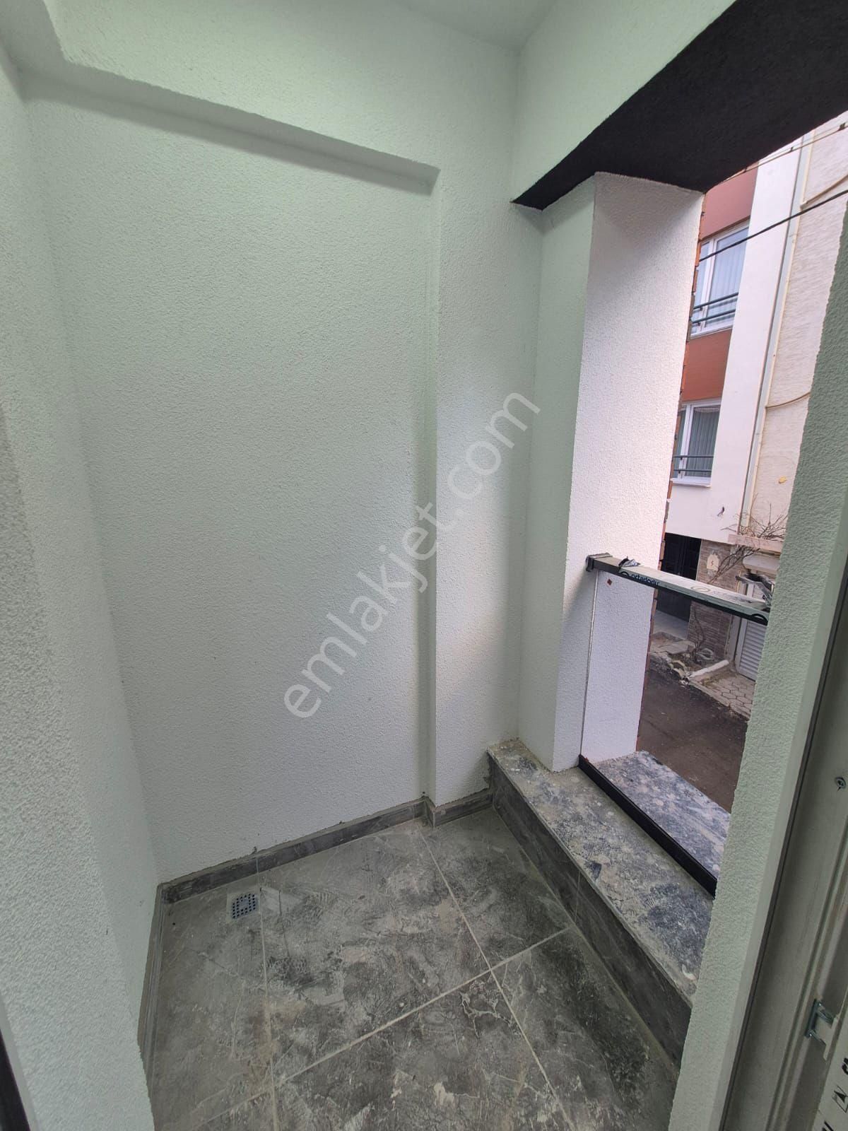 Çamlıca Mahallesinde Satılık 2+0 Daireler - Görsel 10