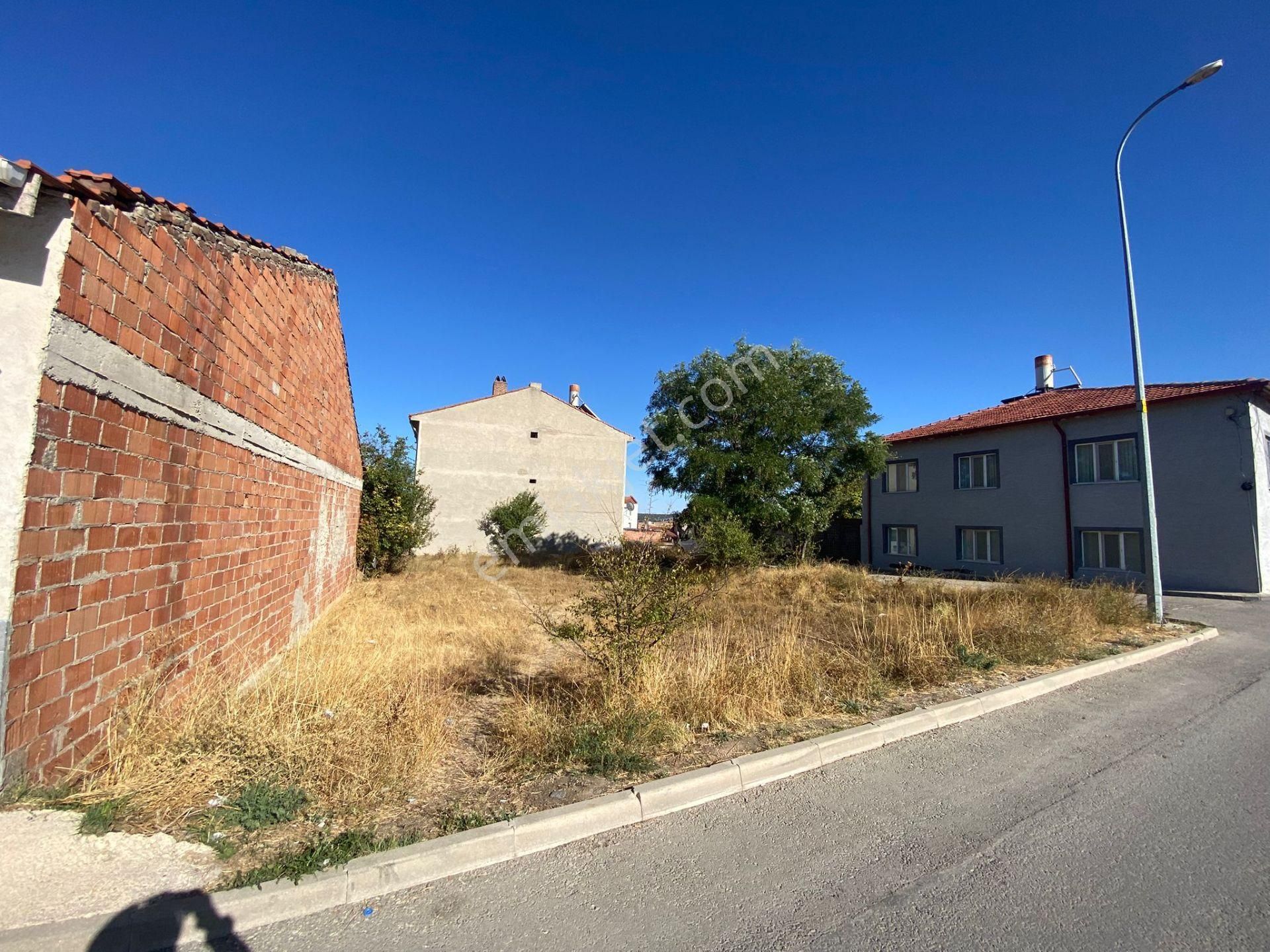 Trenday Emlak'tan Ertuğrul Caddesi Köşe Konumda 225 M2 Arsa - Görsel 10