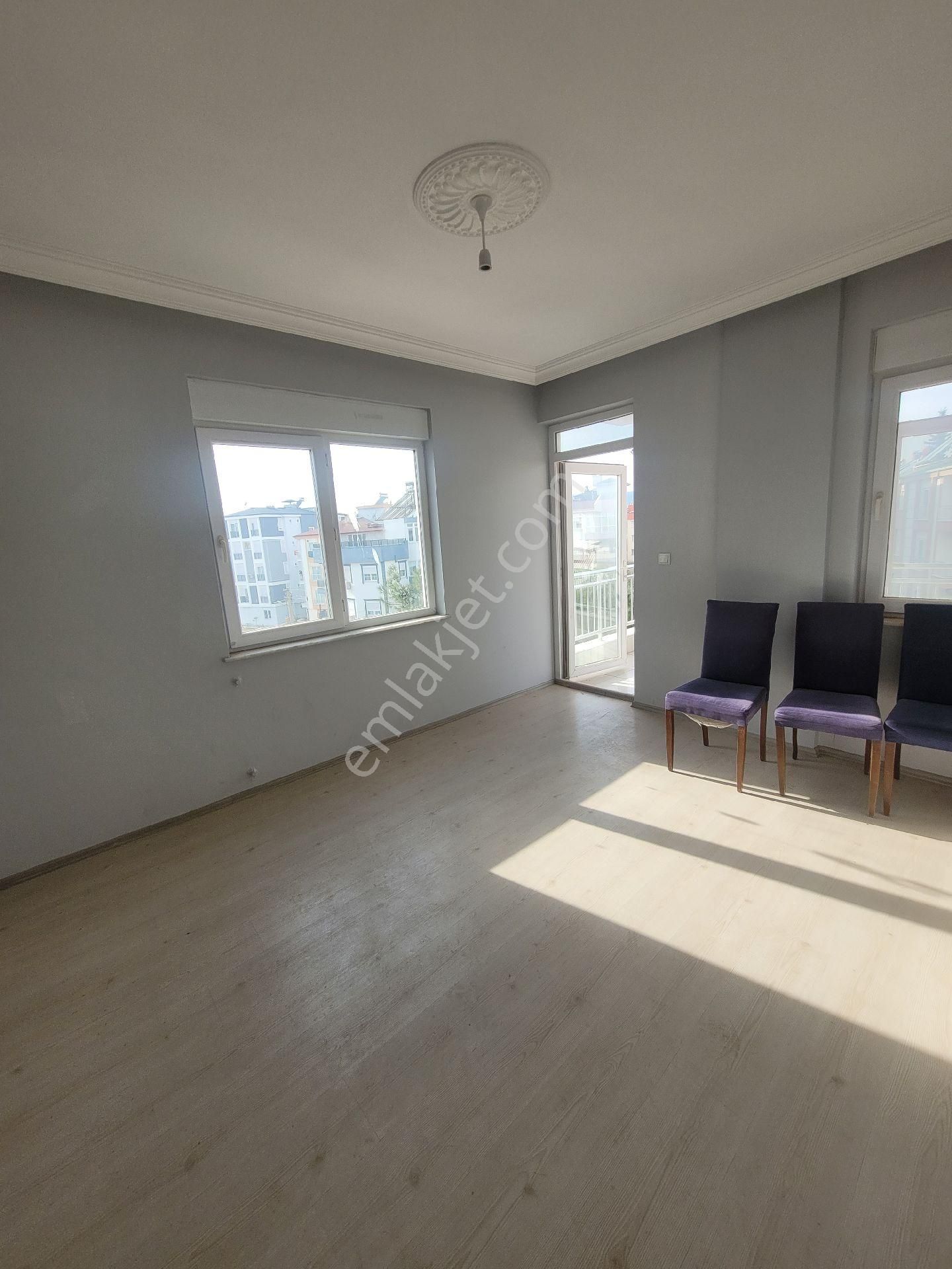 Satılık... Emsalsiz Fiyata Katta Asansörlü 3+1 - Görsel 11