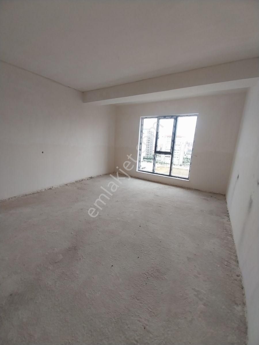 Emza Gayrimenkul'den Köşe Başı, Önü Açık, Yola Yakın 3+1 - Görsel 9