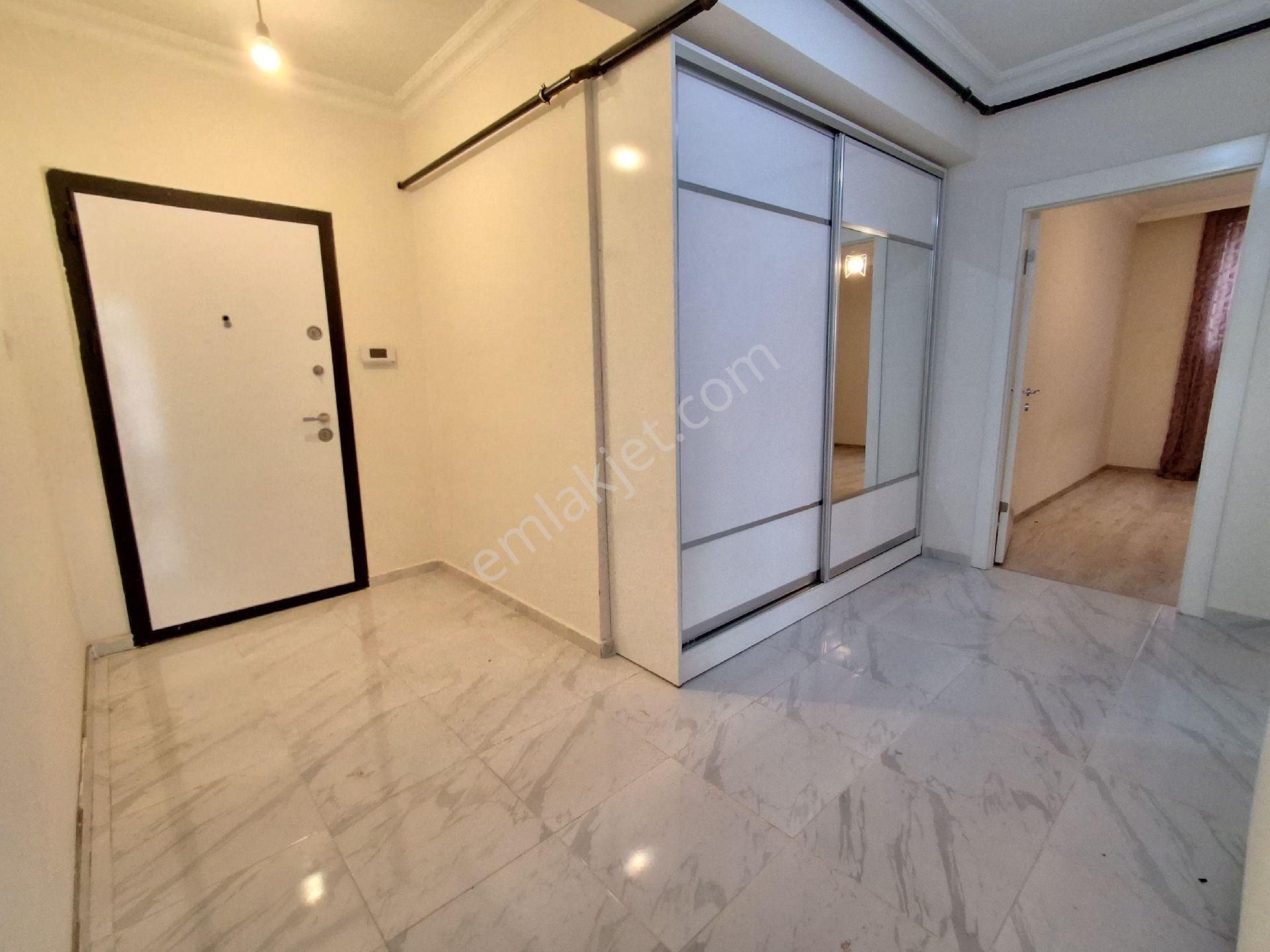 Karapürçek Atçifligi Yanı 3+1 Kot1 De Asansörlü Kombi Vestiyer Ç.banyolu - Görsel 24