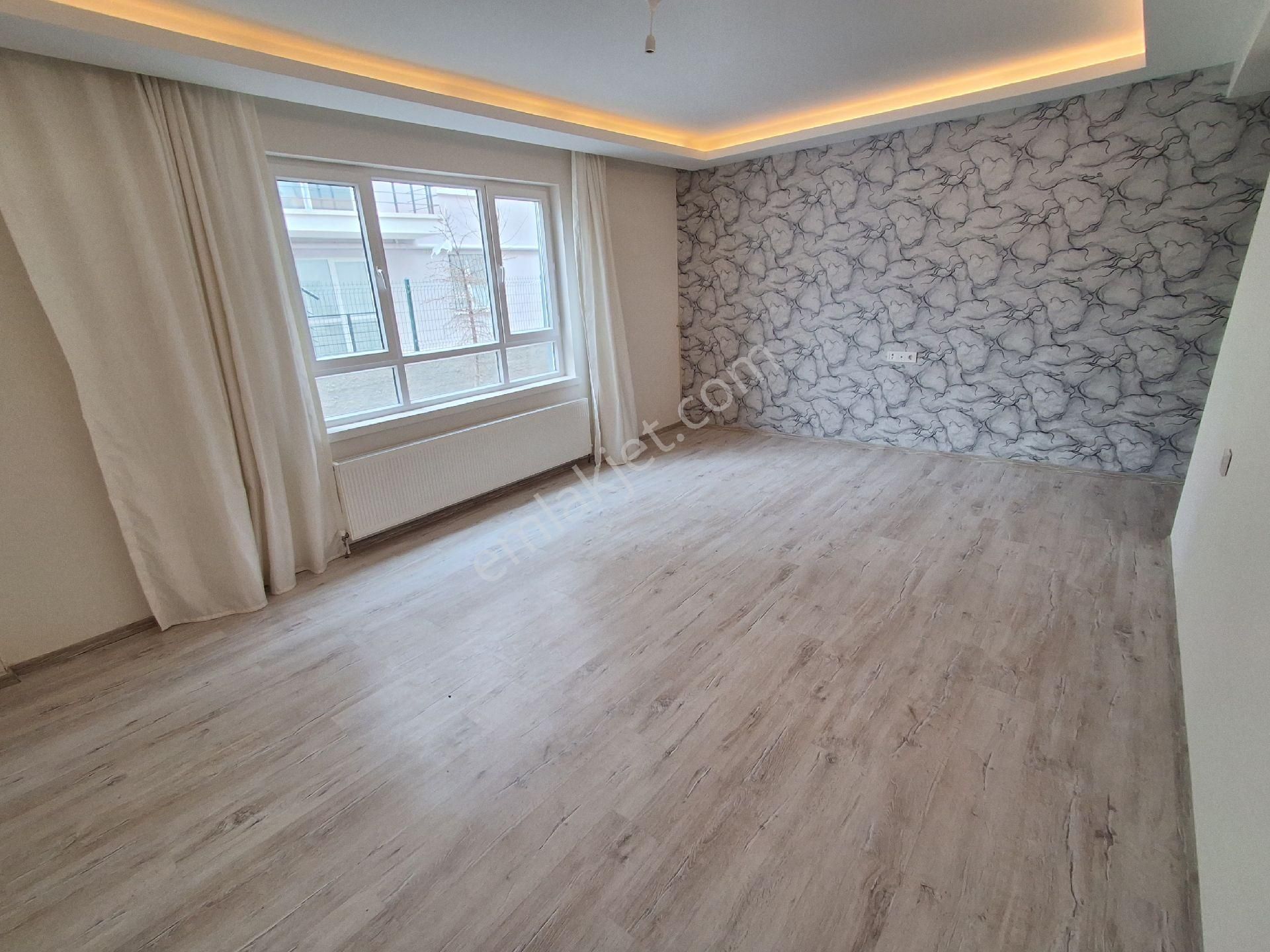 Karapürçek Atçifligi Yanı 3+1 Kot1 De Asansörlü Kombi Vestiyer Ç.banyolu - Görsel 12