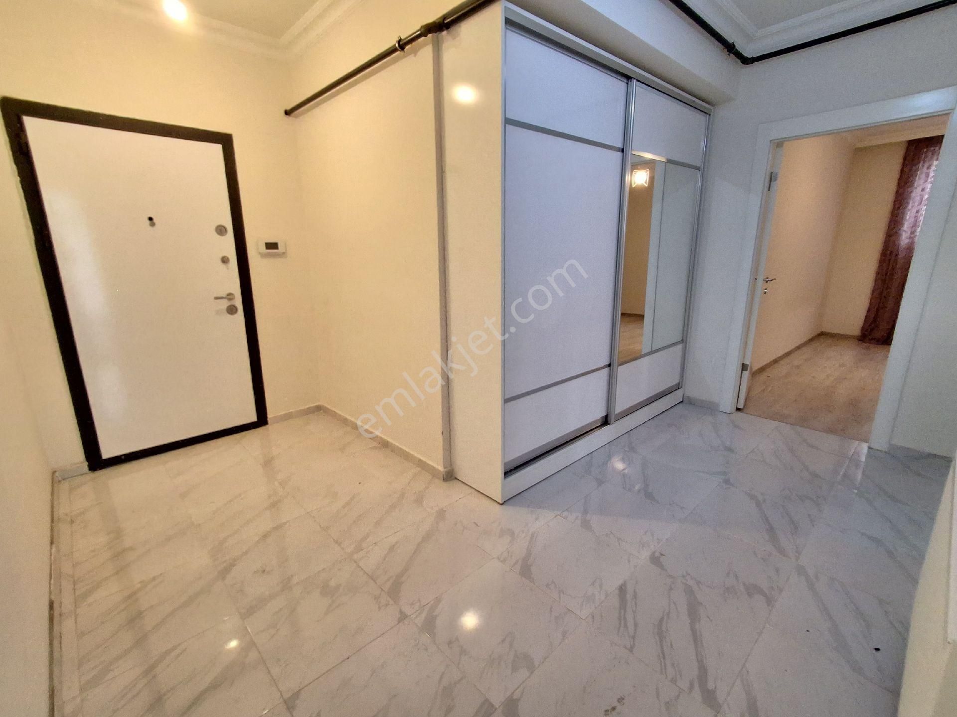 Karapürçek Atçifligi Yanı 3+1 Kot1 De Asansörlü Kombi Vestiyer Ç.banyolu - Görsel 23