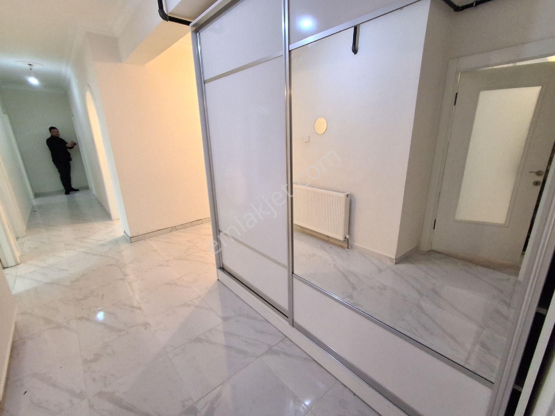 Karapürçek Atçifligi Yanı 3+1 Kot1 De Asansörlü Kombi Vestiyer Ç.banyolu - Görsel 25