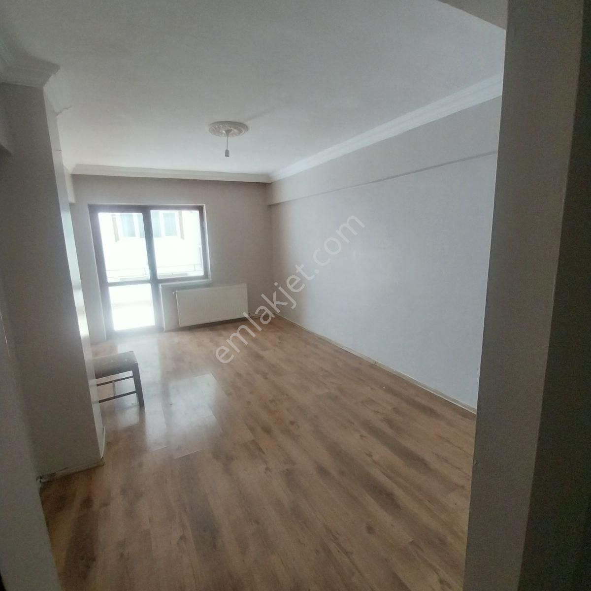 Elvan Mah. Cadde Üzerinde 3+1 Kiralık - Görsel 17