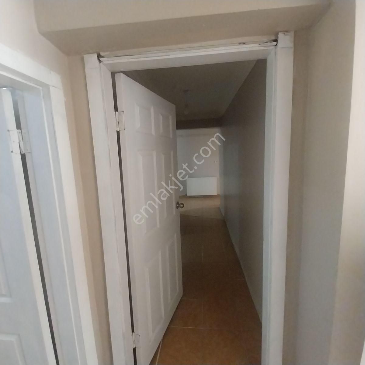 Elvan Mah. Cadde Üzerinde 3+1 Kiralık - Görsel 7