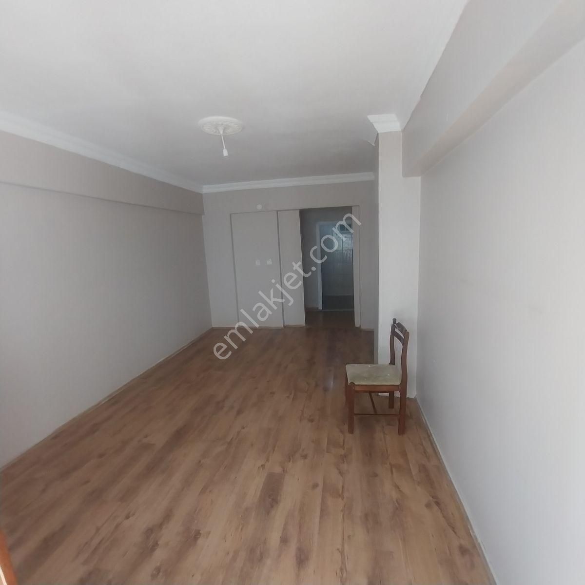 Elvan Mah. Cadde Üzerinde 3+1 Kiralık - Görsel 16