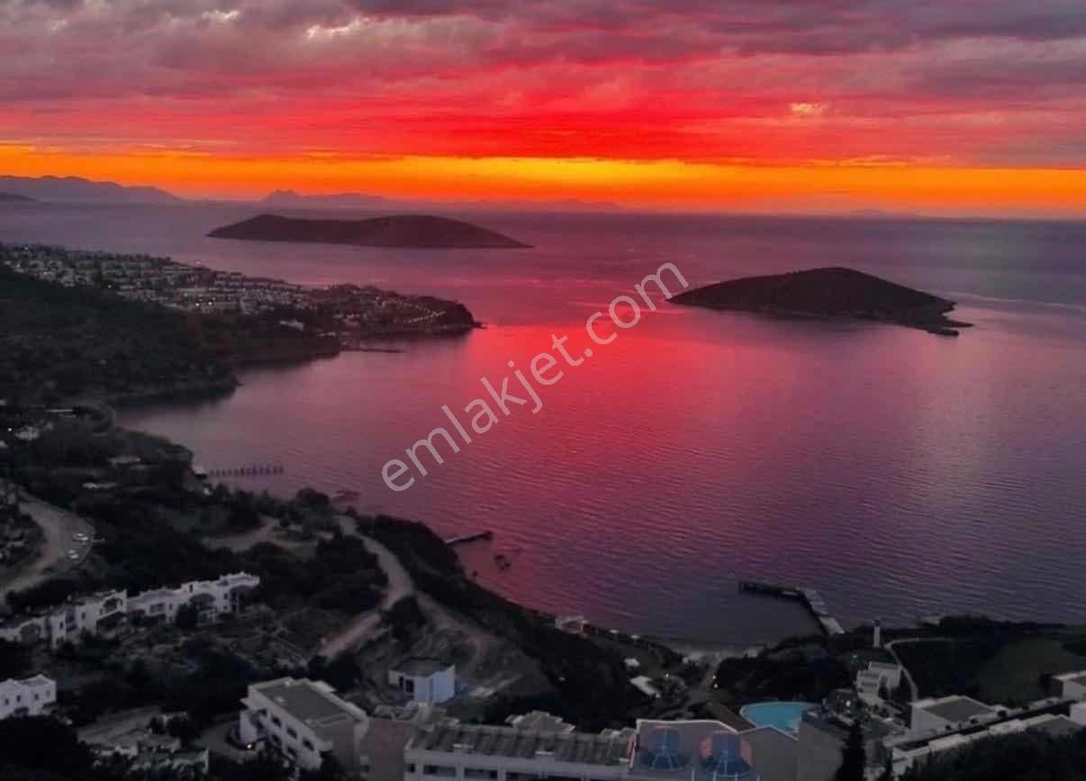 Yalıkavakta Deniz & Ada Manzaralı 750 M² Bahçeli Satılık Villa - Görsel 29