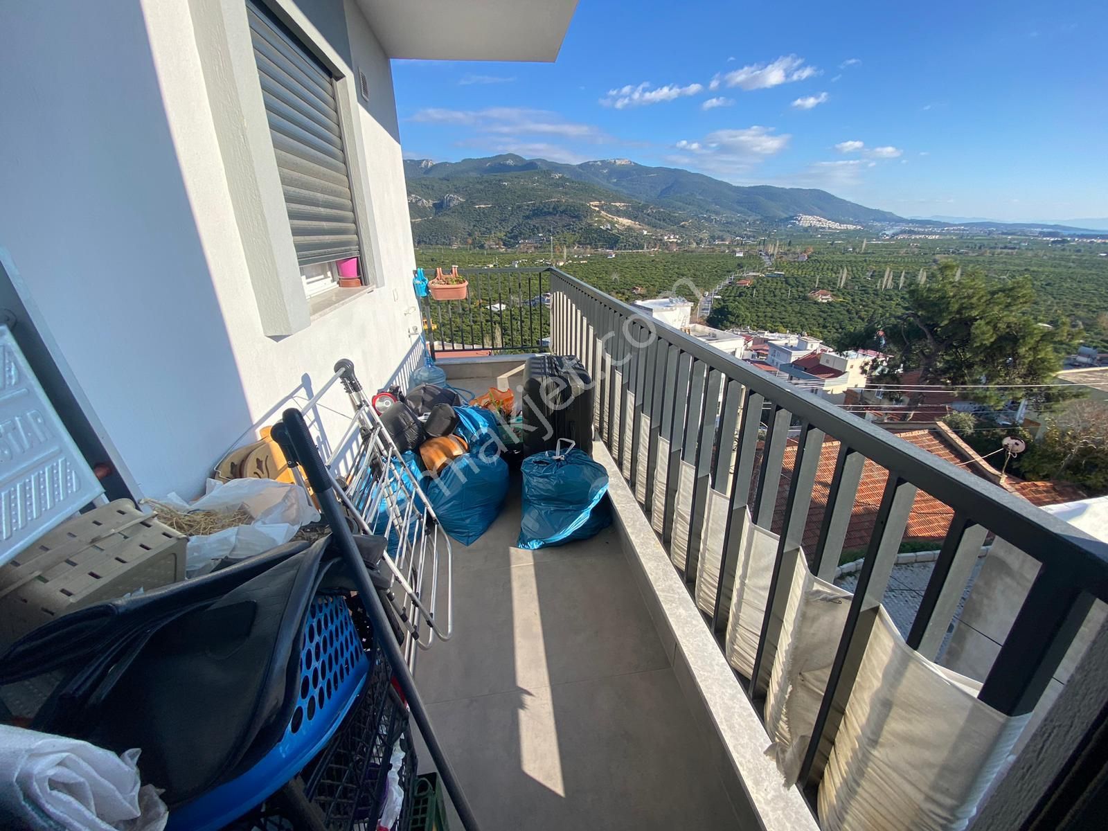 Saim Olcayto'dan Muhteşem Manzaralı 2+1 Geniş , Çift Balkonlu Daire - Görsel 25