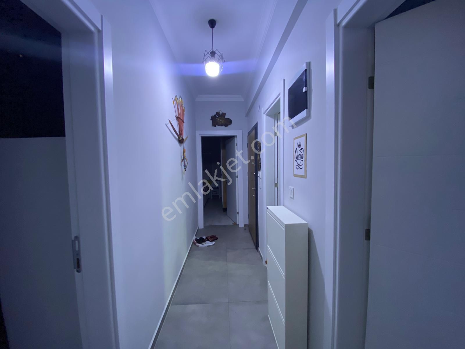 Saim Olcayto'dan Muhteşem Manzaralı 2+1 Geniş , Çift Balkonlu Daire - Görsel 7