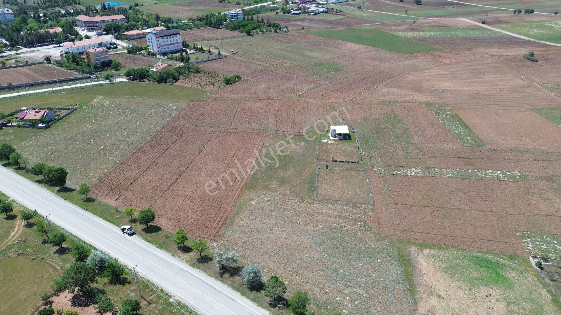 Konya / Akören / Tülce Mahallesinde 812 M² Müstakil Tapulu Konut İmarlı Arsa - Görsel 3