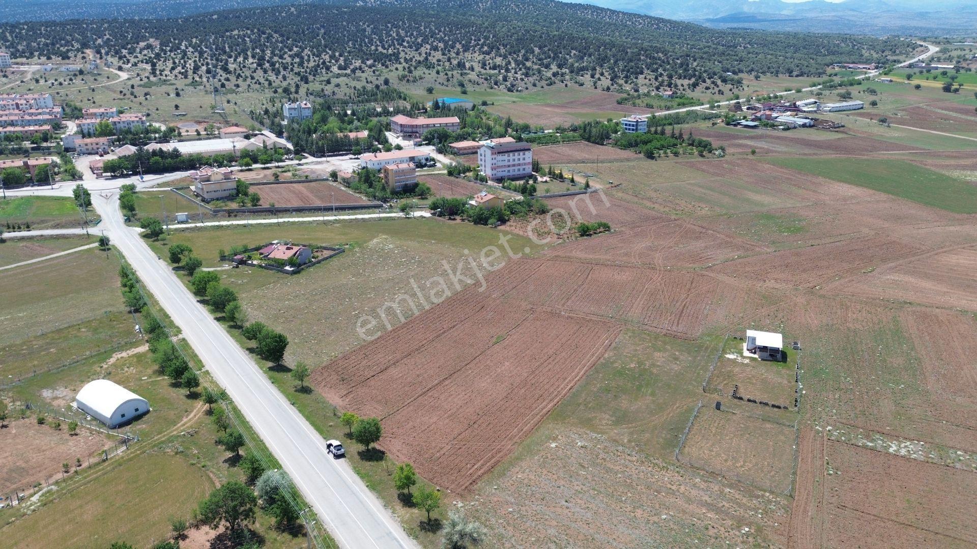 Konya / Akören / Tülce Mahallesinde 812 M² Müstakil Tapulu Konut İmarlı Arsa - Görsel 2