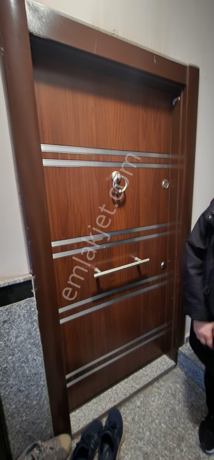 Bulgurlu Metro 1+1 Yeni Bina Ara Kat Kullanışlı Satılık Daire - Görsel 32