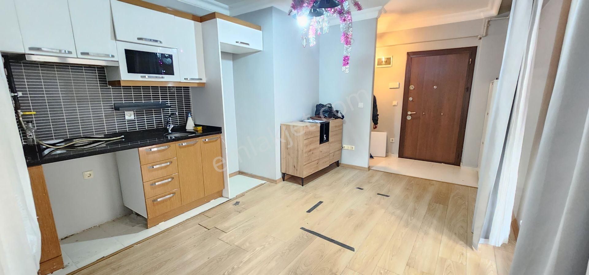 Bulgurlu Metro 1+1 Yeni Bina Ara Kat Kullanışlı Satılık Daire - Görsel 3