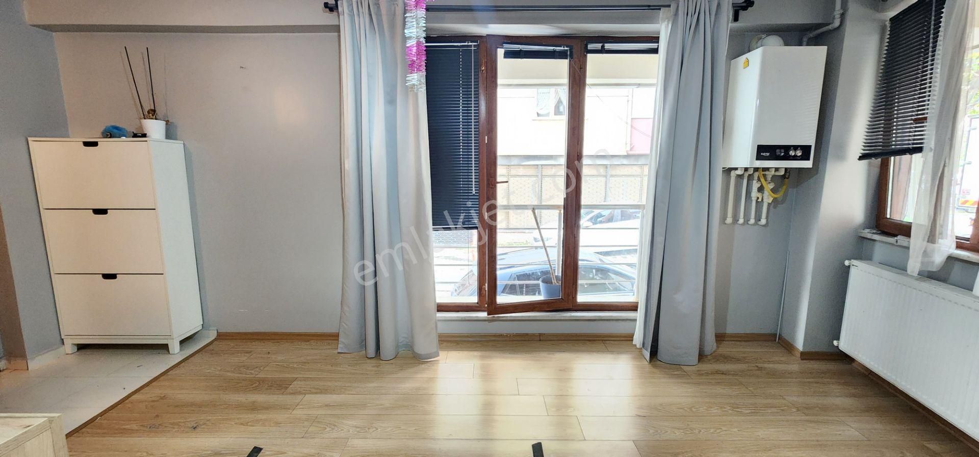 Bulgurlu Metro 1+1 Yeni Bina Ara Kat Kullanışlı Satılık Daire - Görsel 9