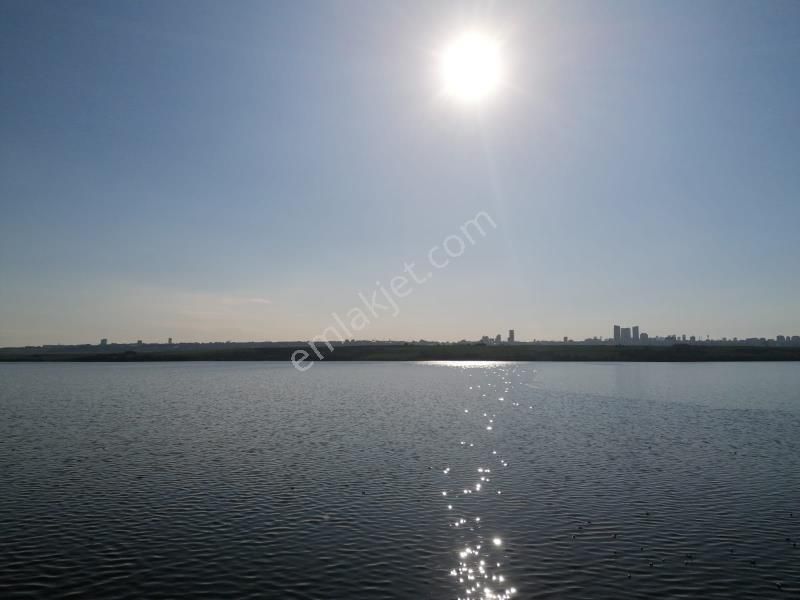 Küçükçekmece Göl Manzaralı Müstakil Komple Kiralık Bina - Görsel 3