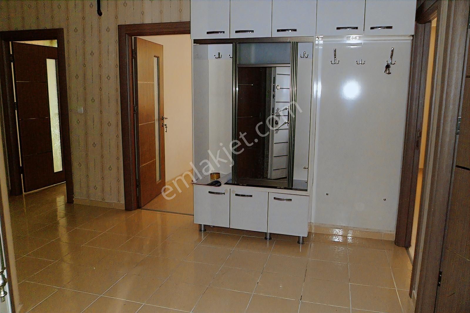 Etimesgutta Satılık 3+1 Giriş Daire Mansuroğlu Emlaktan - Görsel 8