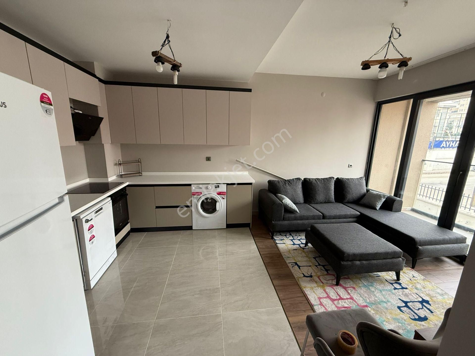 Rıza Acar'dan Meydan Çakılar Sitesinde Eşyalı 1+1 Kiralık Daire - Görsel 11