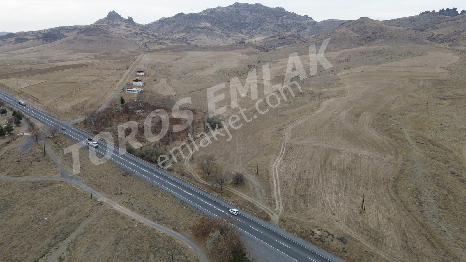 Toros Emlak'tan Satılık E 90 Yoluna Sıfır 10,750 M2 Sulu Tarla - Görsel 15