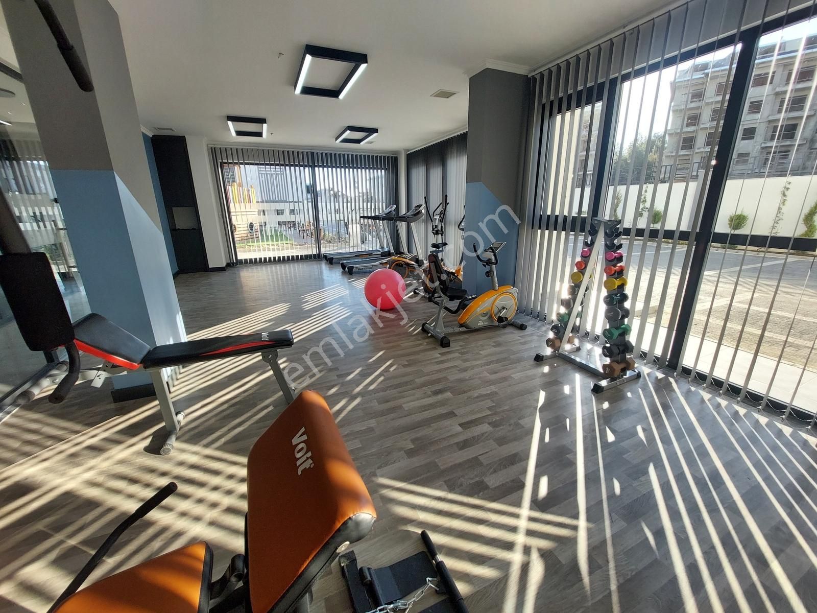 Alanya Oba'da Full Aktiviteli Sitede Satılık Eşyalı 1+1 Daire - Görsel 8