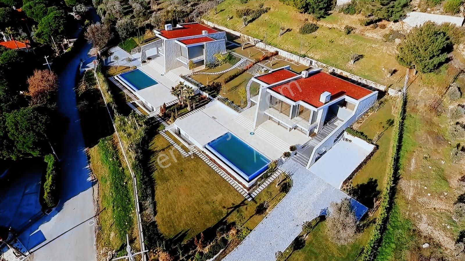 Urla Keklikte'de, 3300 M2 Arsa İçinde Malikane Rezerve'den - Görsel 9