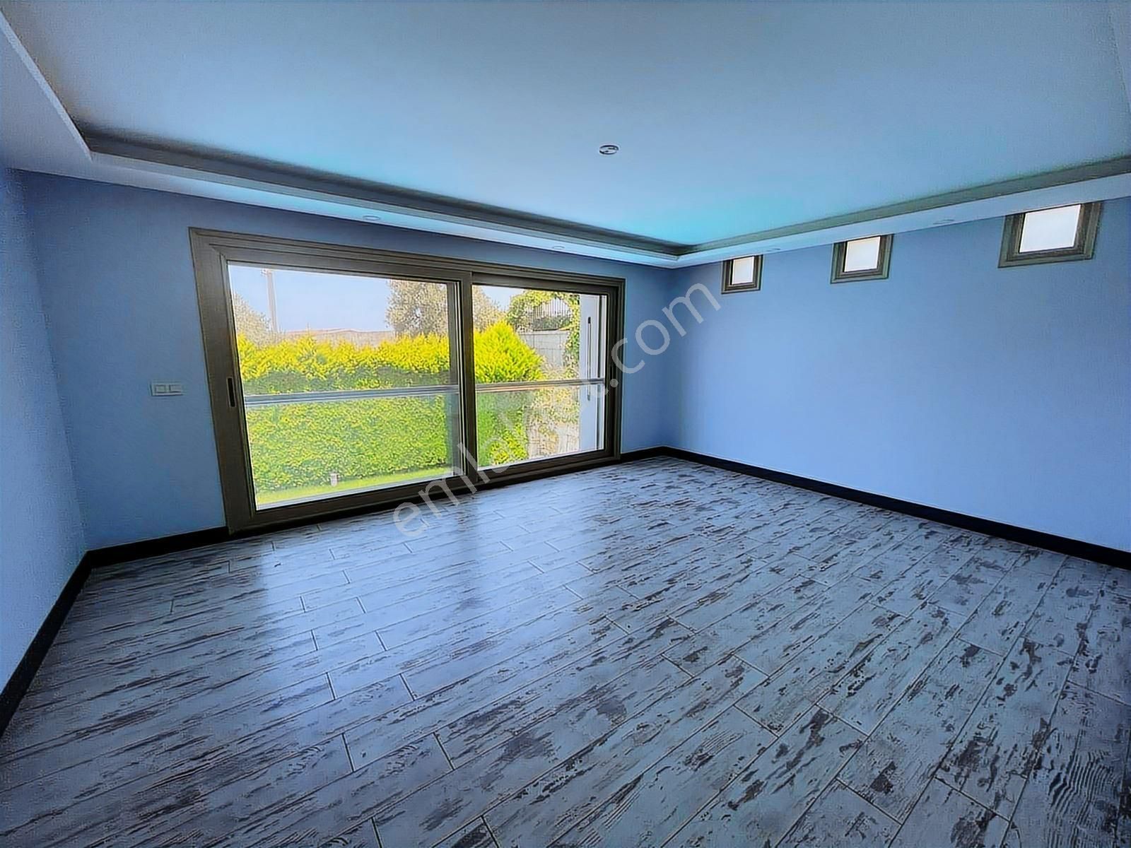 Urla Kekliktepe'de Sitede Özel Havuzlu Modern Villa Rezerve'den - Görsel 17