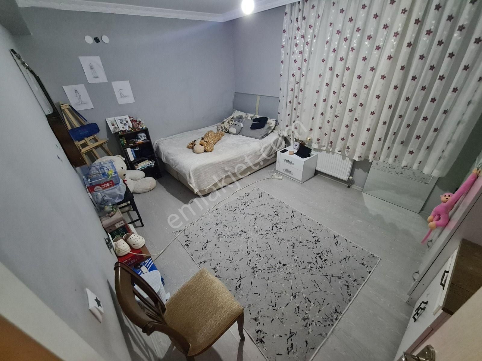 Öğretmenler Parkı Yakını Kat Konumunda Arakat Geniş 3+1 Daire - Görsel 12