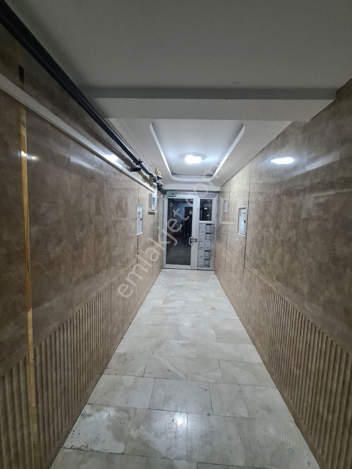 Öğretmenler Parkı Yakını Kat Konumunda Arakat Geniş 3+1 Daire - Görsel 28