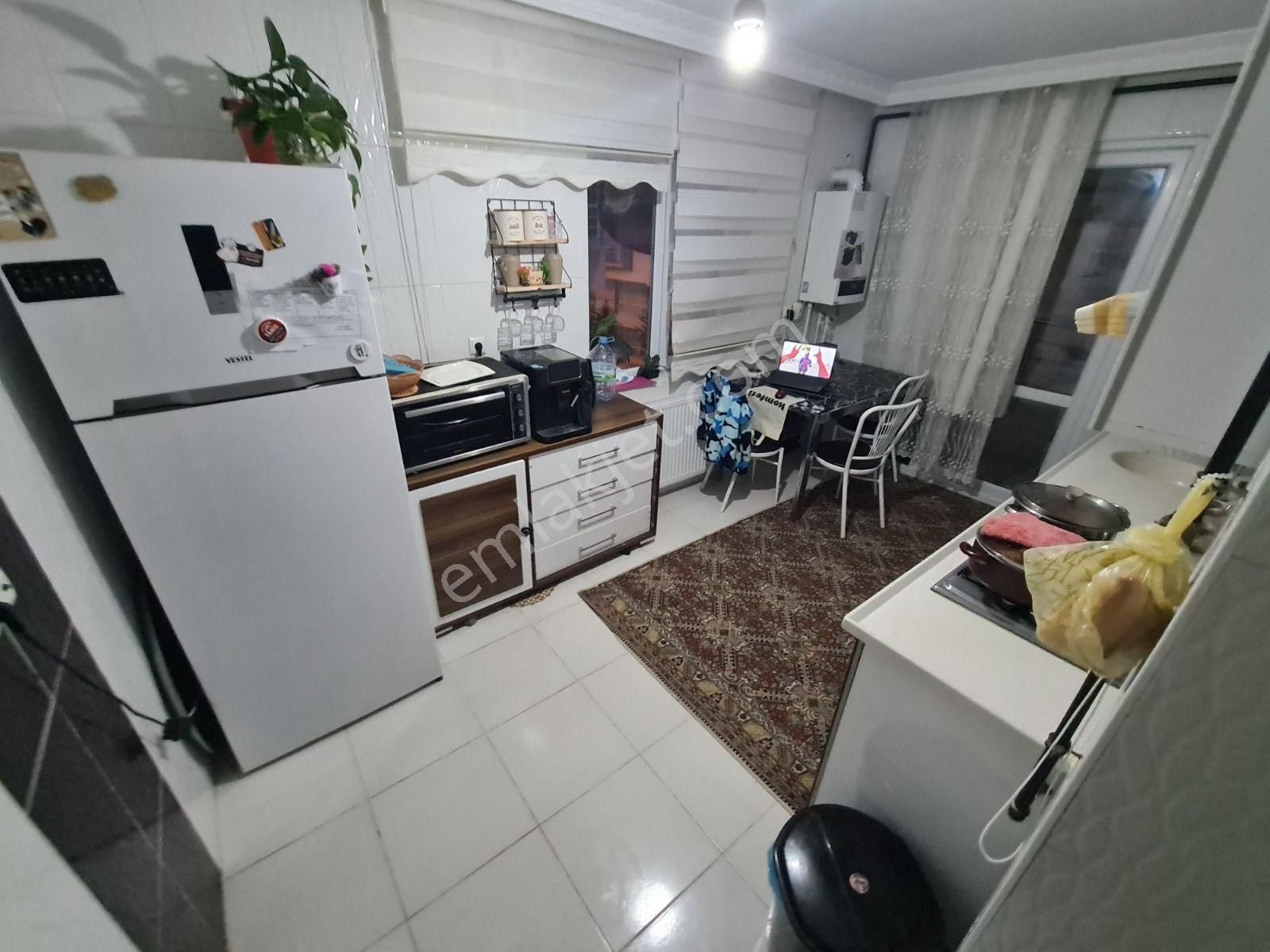 Öğretmenler Parkı Yakını Kat Konumunda Arakat Geniş 3+1 Daire - Görsel 2