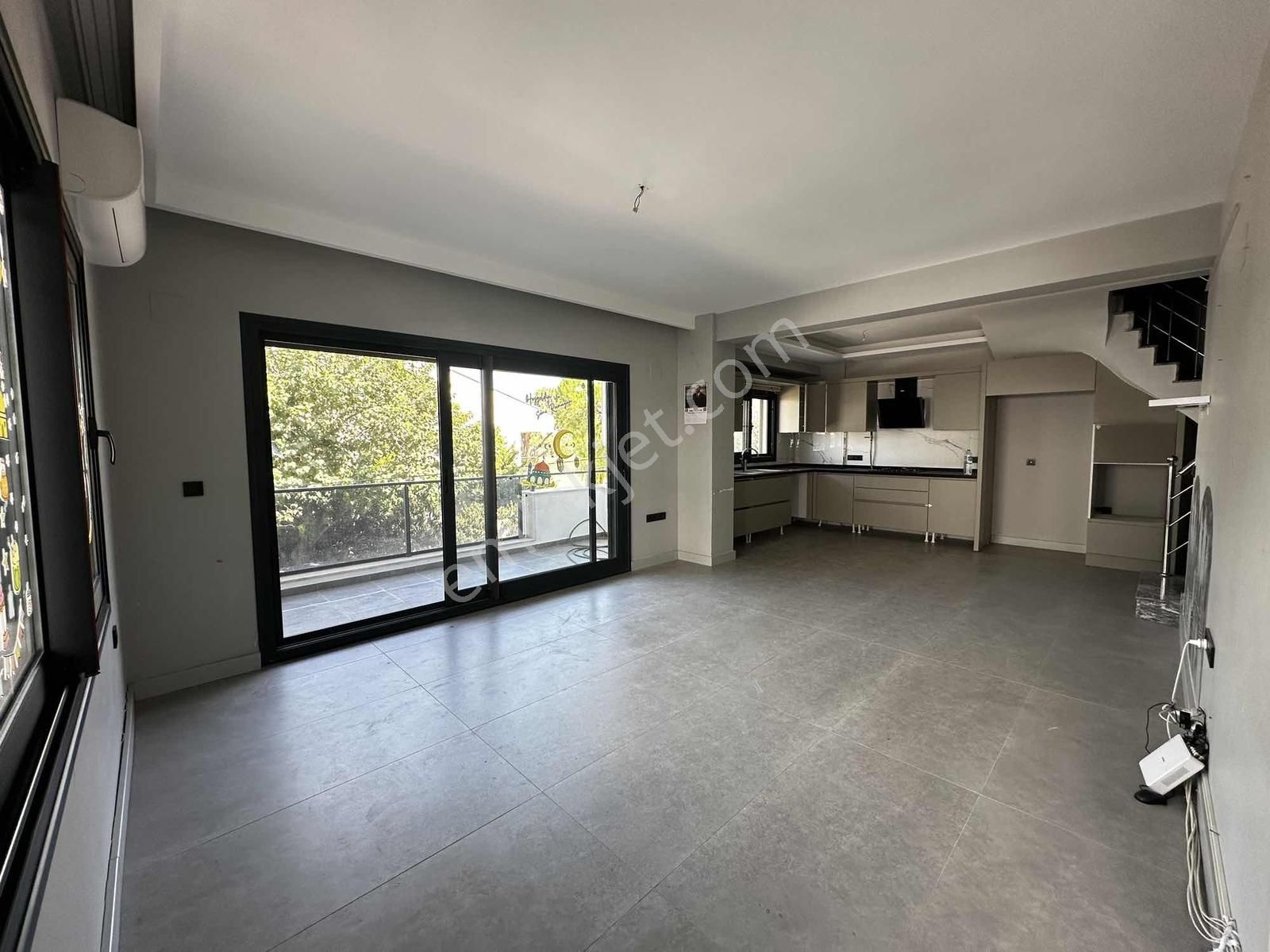 Zeytinalanı Merkezde Kapalı Otoparklı Villa Rezerve'den.. - Görsel 5