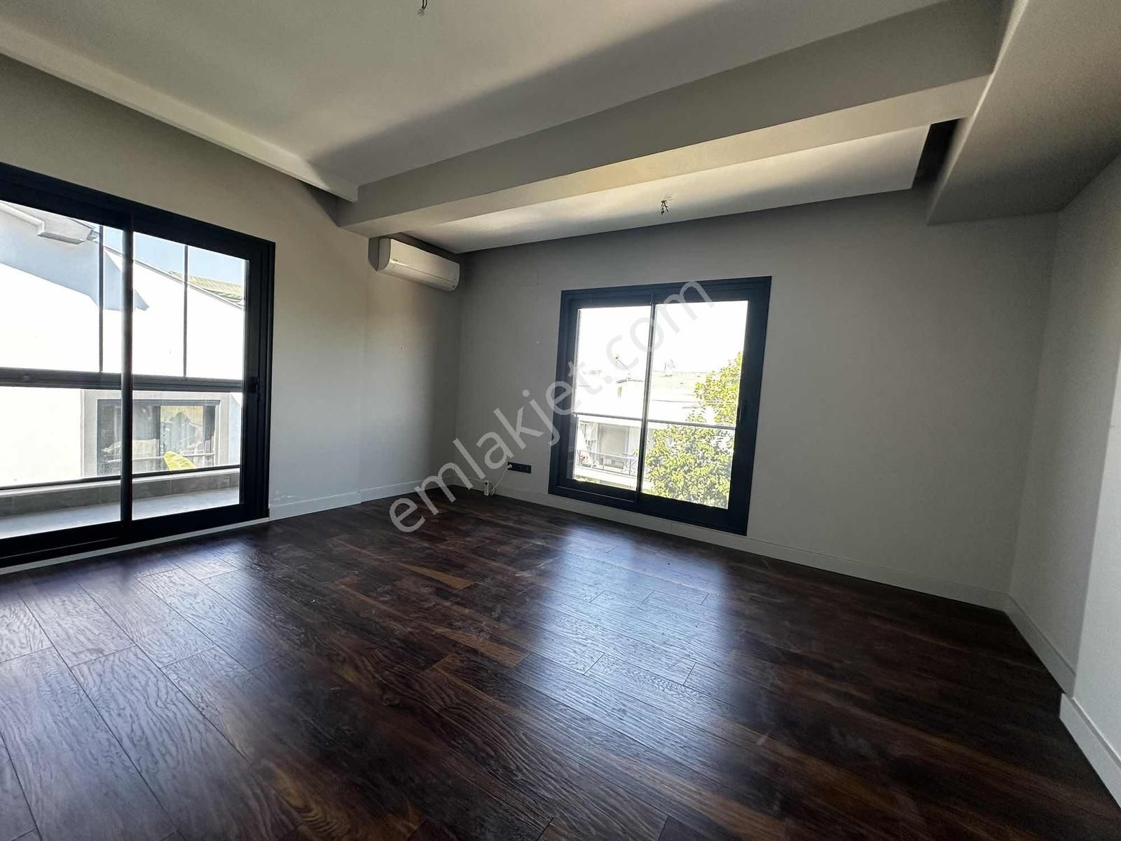 Zeytinalanı Merkezde Kapalı Otoparklı Villa Rezerve'den.. - Görsel 20