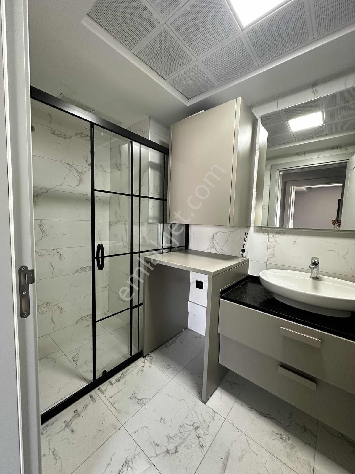 Zeytinalanı Merkezde Kapalı Otoparklı Villa Rezerve'den.. - Görsel 12