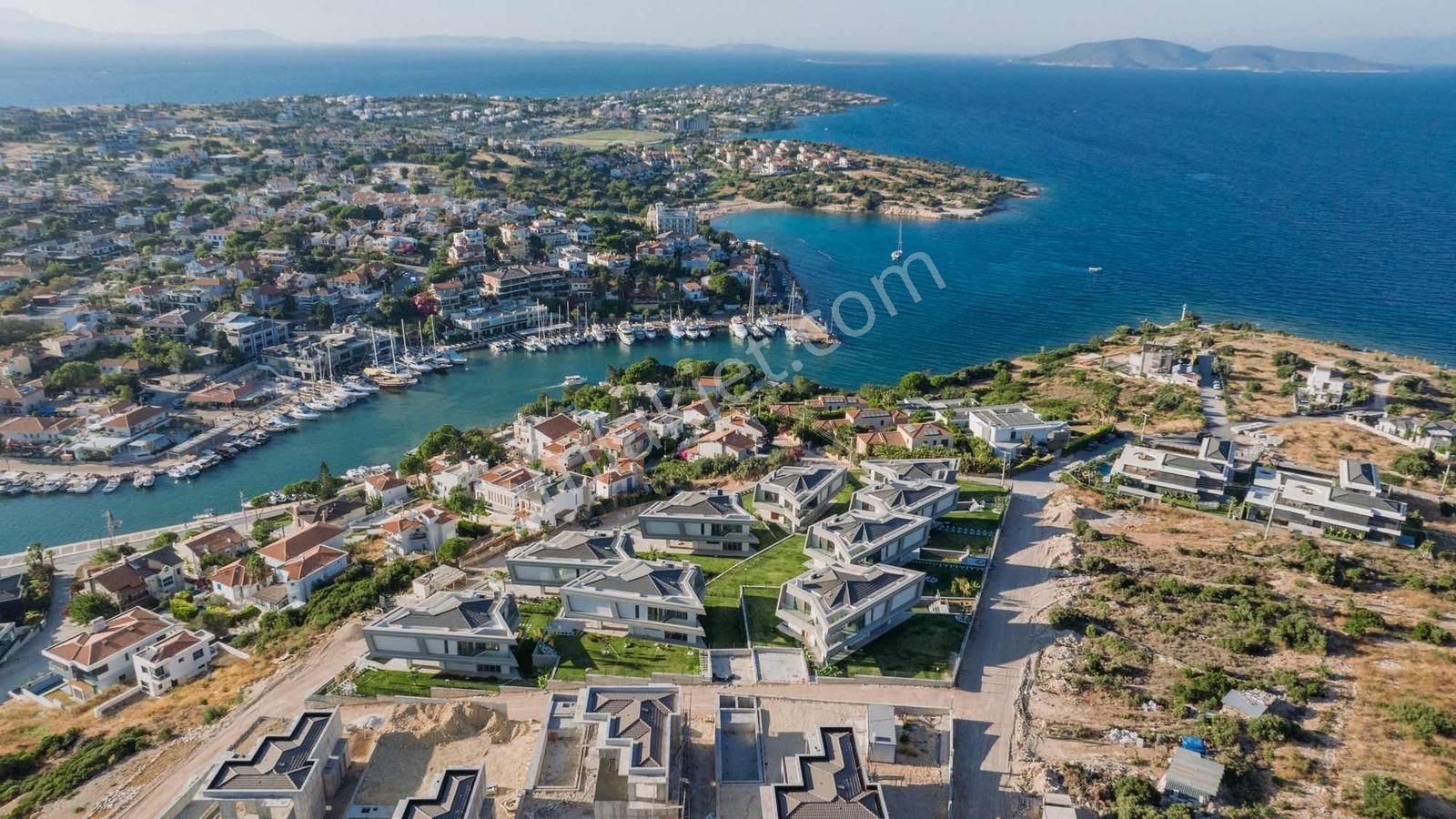 Denize 300 Mt. Marina Ve Deniz Manzaralı Villa Rezerve'den.. - Görsel 3