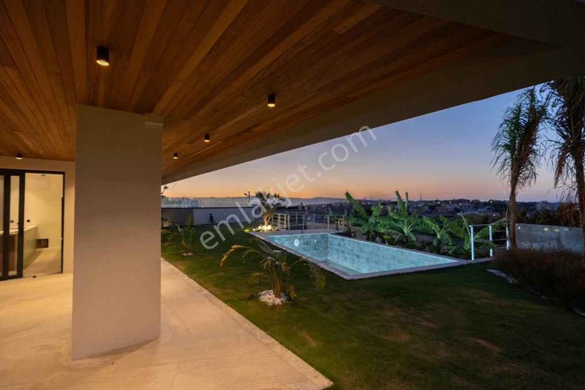 Denize 300 Mt. Marina Ve Deniz Manzaralı Villa Rezerve'den.. - Görsel 15