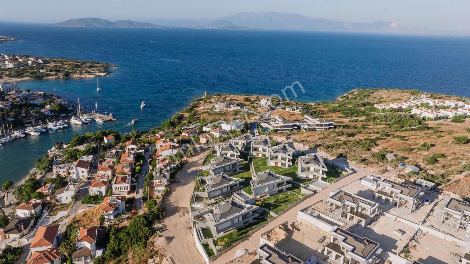 Denize 300 Mt. Marina Ve Deniz Manzaralı Villa Rezerve'den.. - Görsel 13