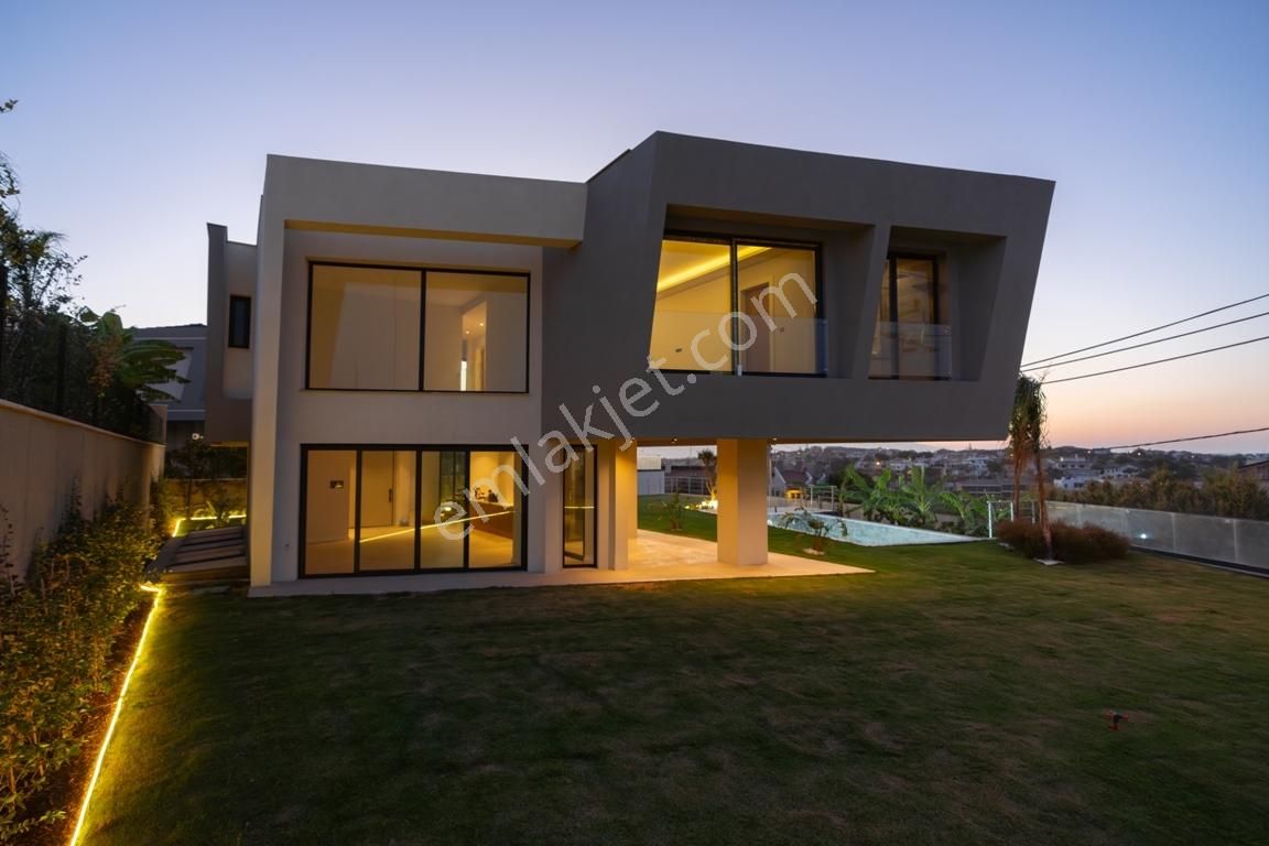 Denize 300 Mt. Marina Ve Deniz Manzaralı Villa Rezerve'den.. - Görsel 7