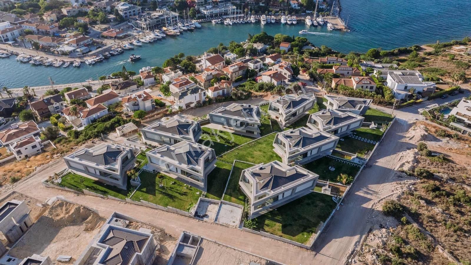 Denize 300 Mt. Marina Ve Deniz Manzaralı Villa Rezerve'den.. - Görsel 19