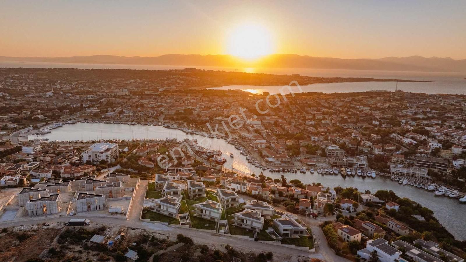 Denize 300 Mt. Marina Ve Deniz Manzaralı Villa Rezerve'den.. - Görsel 10