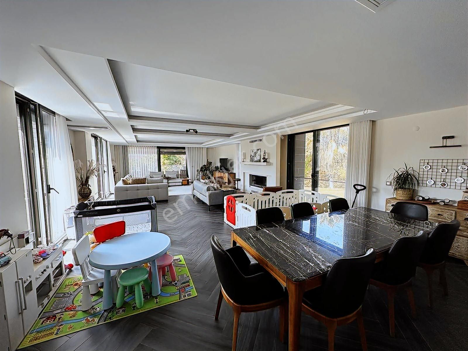 Urla'da Büyük Fırsat !! Muhteşem Villa - Görsel 8