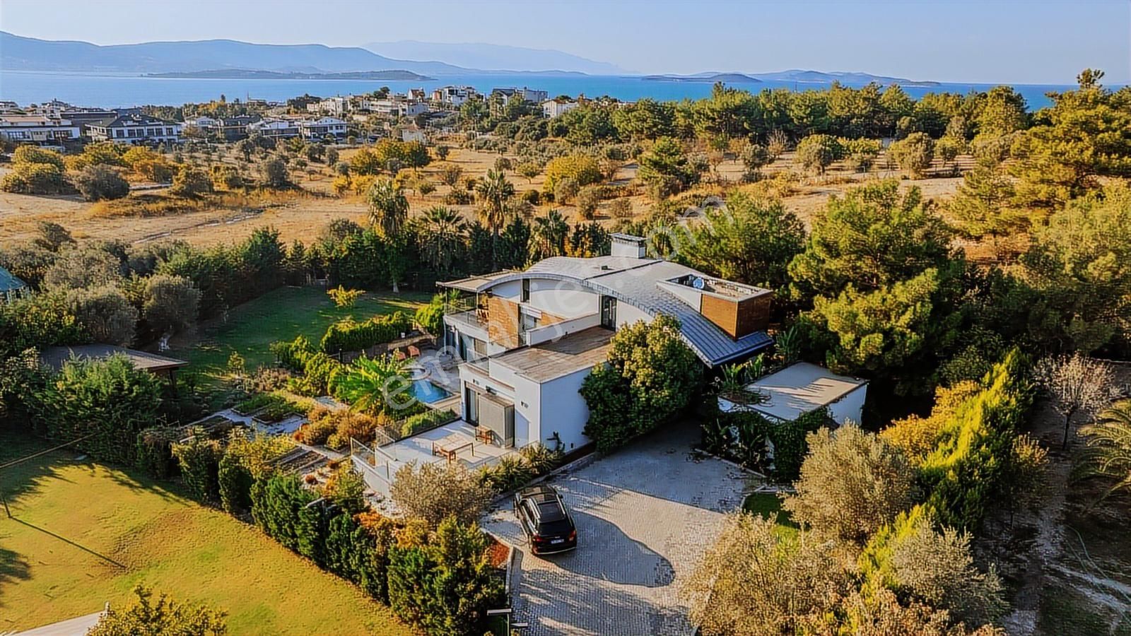 Urla'da Büyük Fırsat !! Muhteşem Villa - Görsel 9