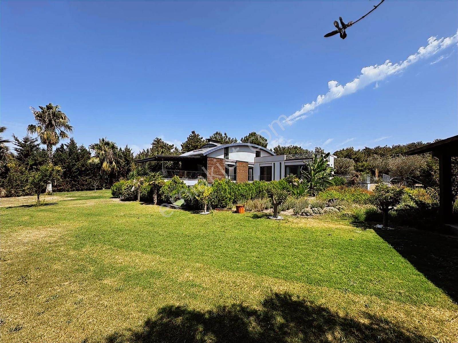 Urla'da Büyük Fırsat !! Muhteşem Villa - Görsel 21