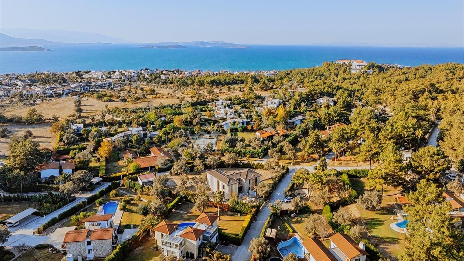 Urla'da Büyük Fırsat !! Muhteşem Villa - Görsel 19