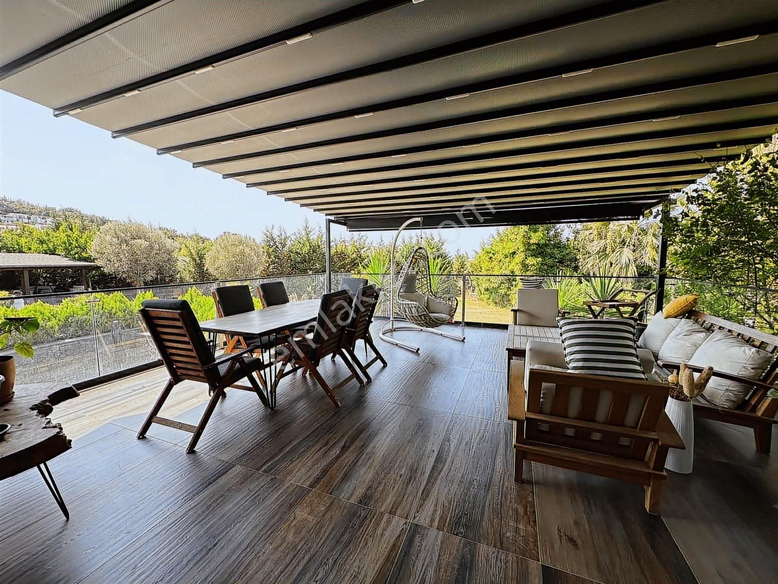 Urla'da Büyük Fırsat !! Muhteşem Villa - Görsel 30