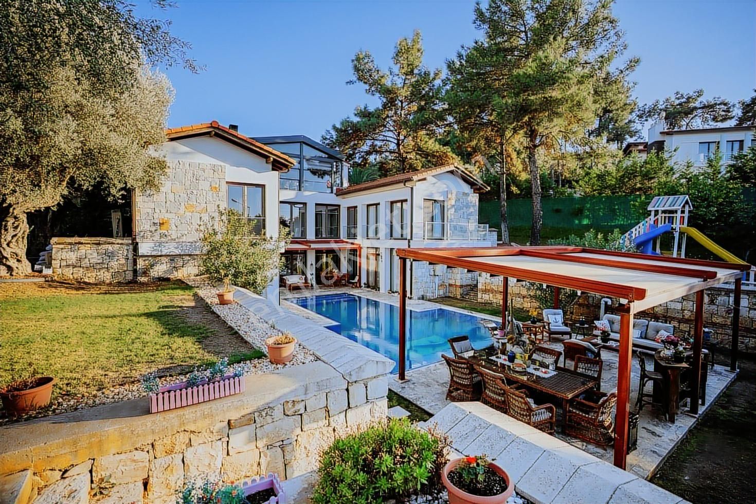 Son Fırsat !! 7 Oda 3 Salon Malikane Rezerve'den - Görsel 21