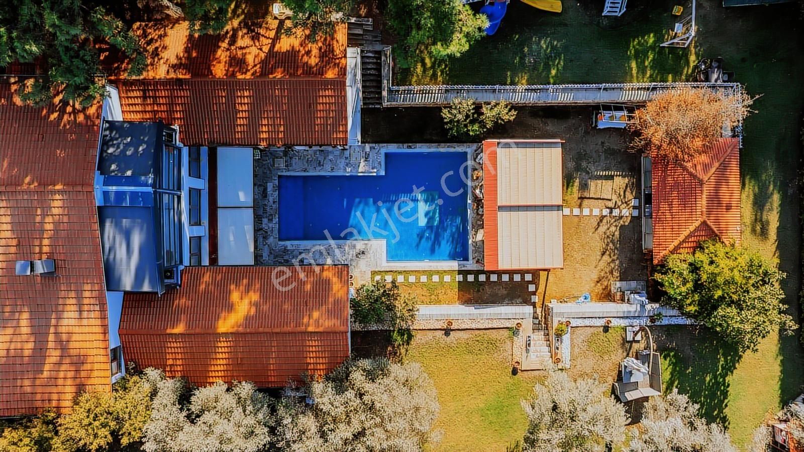 Son Fırsat !! 7 Oda 3 Salon Malikane Rezerve'den - Görsel 14