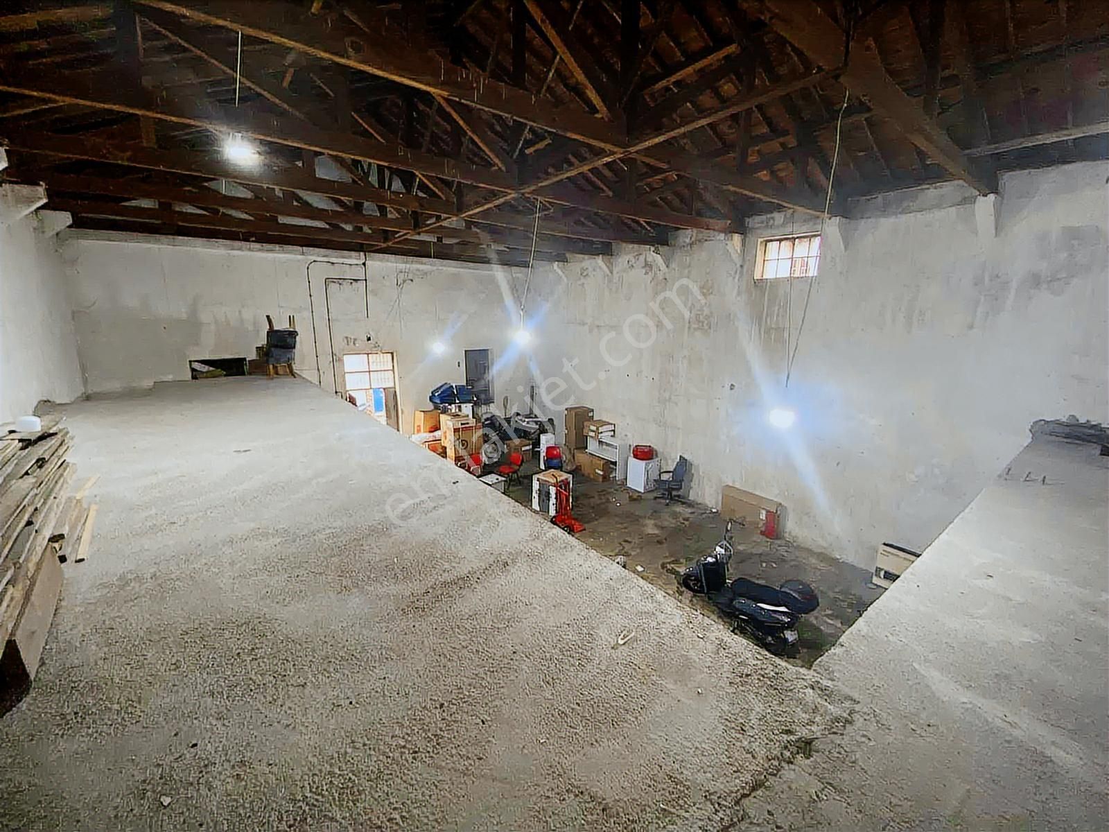 Çanakkale Merkezde Satılık Depo-işyeri - Görsel 15