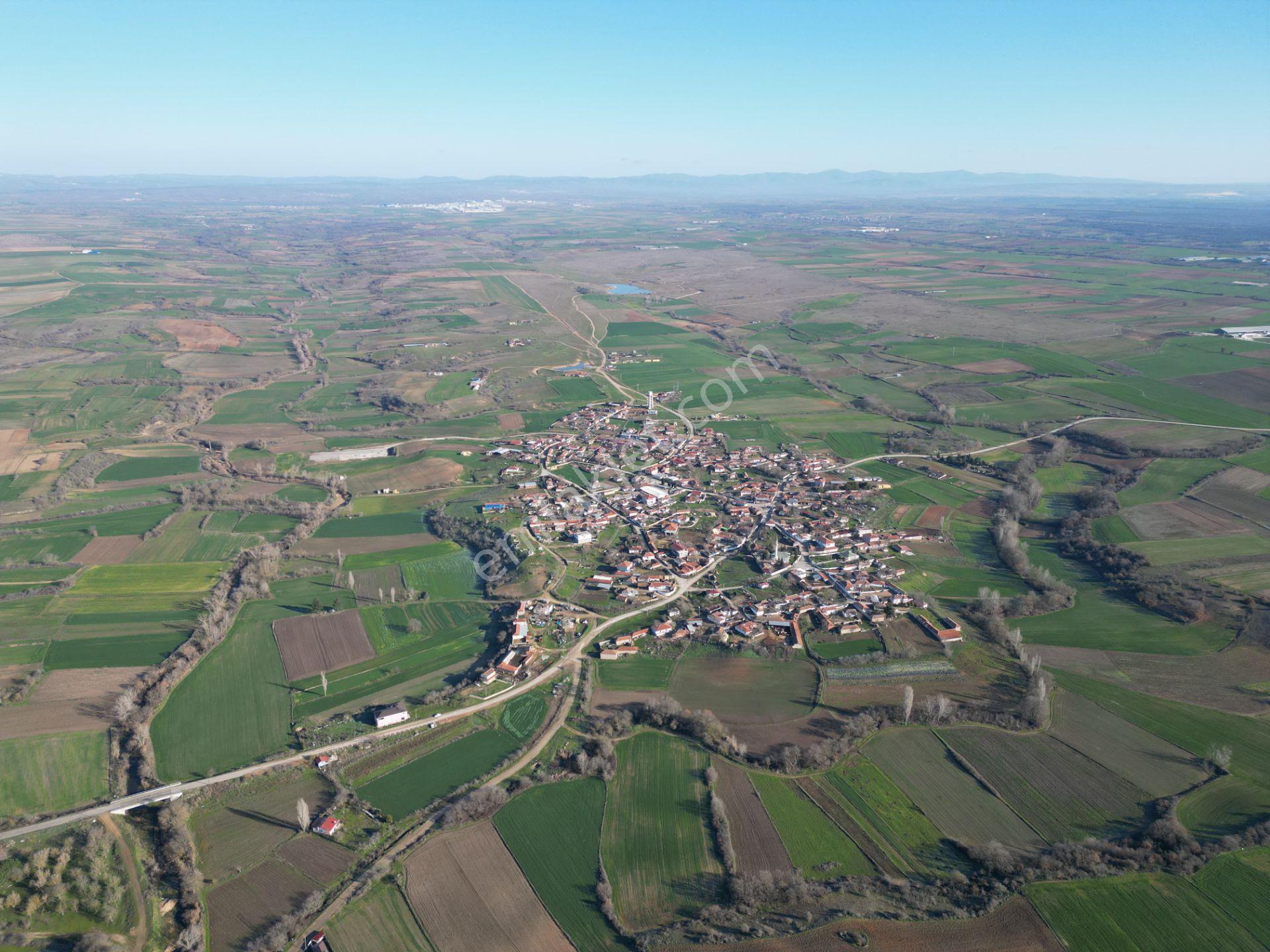B&u Gayrimenkul'den Kavakdere Köyünde 2.604m2 Arsa - Görsel 14